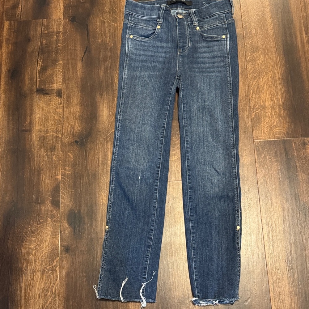 Liverpool Distressed Crop Blue Split Ankle Jeggings